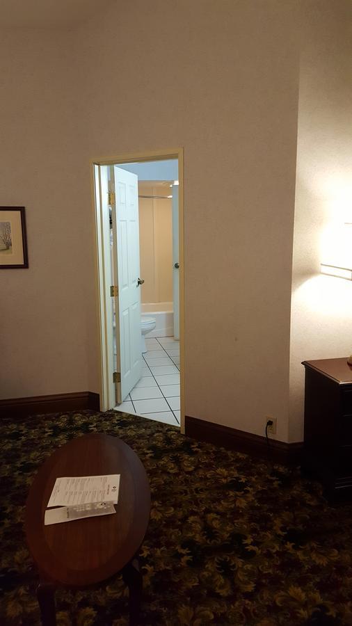 Best Western Plus Dockside Waterfront Inn Mackinaw City Exterior foto
