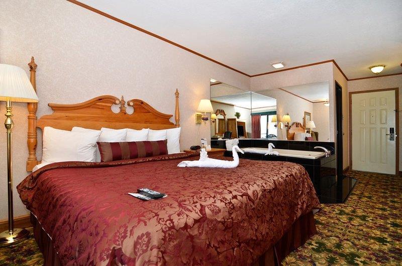Best Western Plus Dockside Waterfront Inn Mackinaw City Facilidades foto